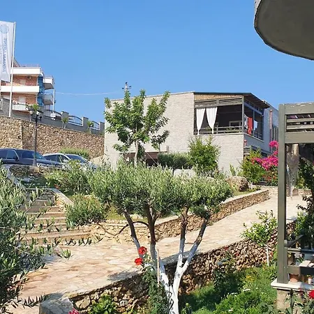 Sunset House アパート Vlorë