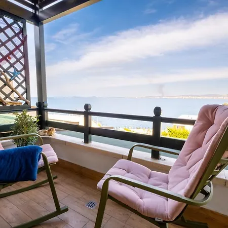 Sunset House شقة فلورا