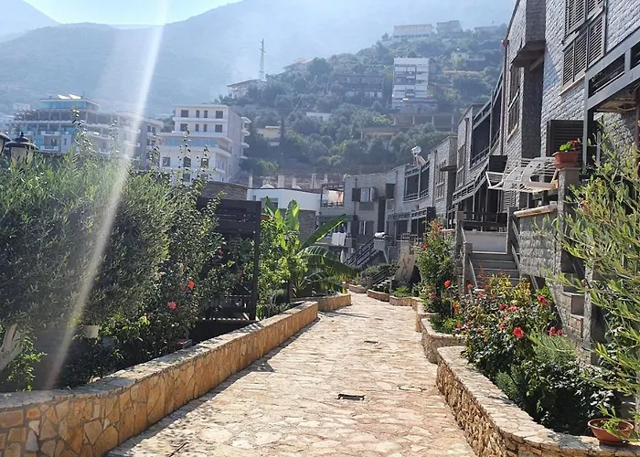 Sunset House * Vlorë