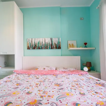 Sunset House Vlore
