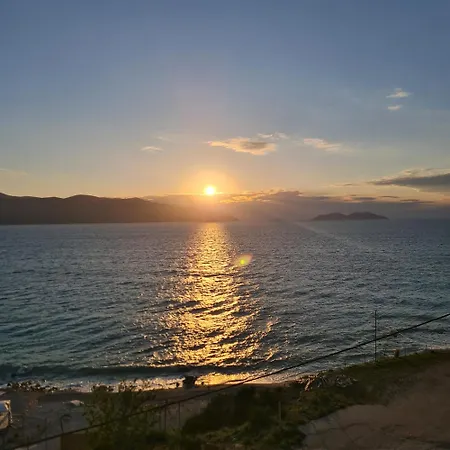 Sunset House Apartment *